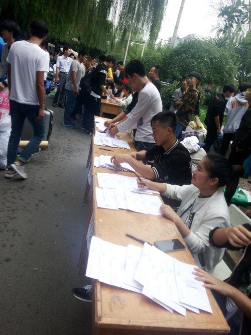 加强公寓规范化管理，提高学生间的凝聚力——工程管理学院顺利完成了2016级新生宿舍调整工作(图5)