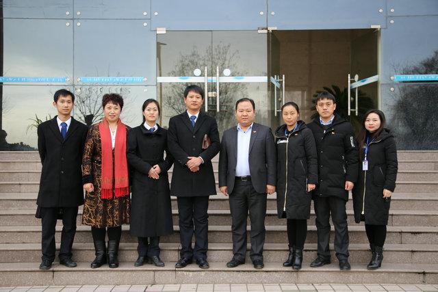 中澳嘉教育集团北京中航铁服教育投资股份有限公司来我院考察及签订专业共建联合办学协议(图4)