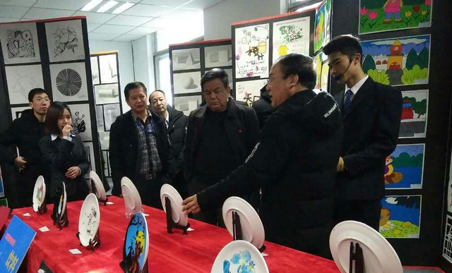 工程管理学院成功举办学生作品汇报展(图4)