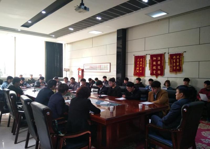 我院组织建筑专场招聘会(图2)
