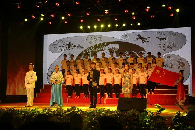 我院成功举办“抒清风明月、诵中华经典”诗歌诵读比赛活动(图2)