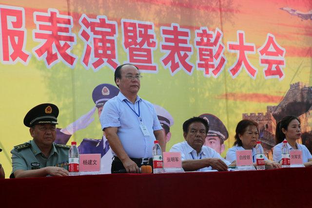 西安建筑工程技师学院2018级新生军训汇报表演暨表彰大会圆满结束(图5)