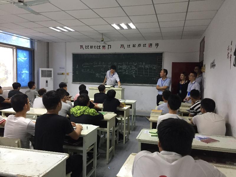 教务处开展新学期教学检查工作(图6)