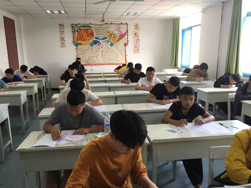 我院成功举办2019年度职业技能鉴定考试(图5)