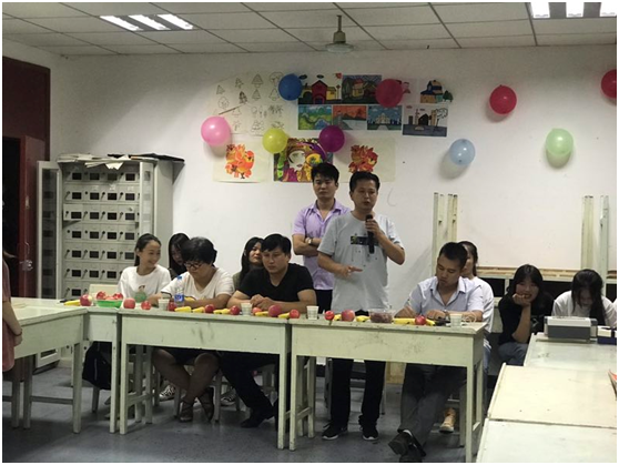 学前教育专业举行首届班级艺术节活动(图3)